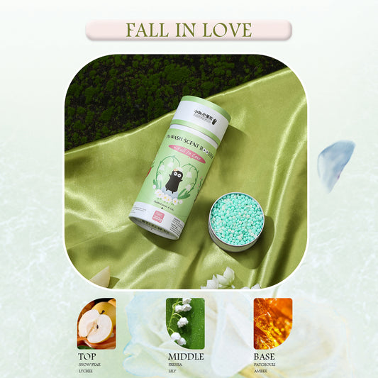 Xiao Bai IN-WASH SCENT BOOSTER ( Fall In Love -B2)